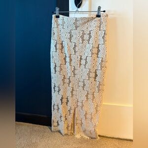 WAYF midi ivory & tan lace skirt, size XS